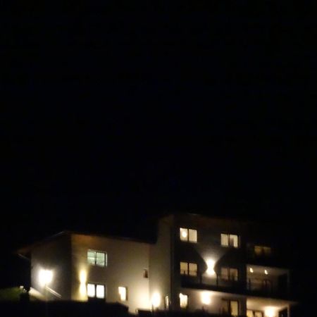 Panorama Apartment Bruck am Ziller Екстер'єр фото