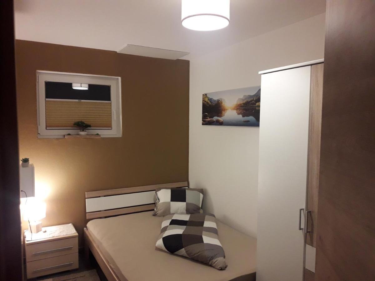 Panorama Apartment Bruck am Ziller Екстер'єр фото
